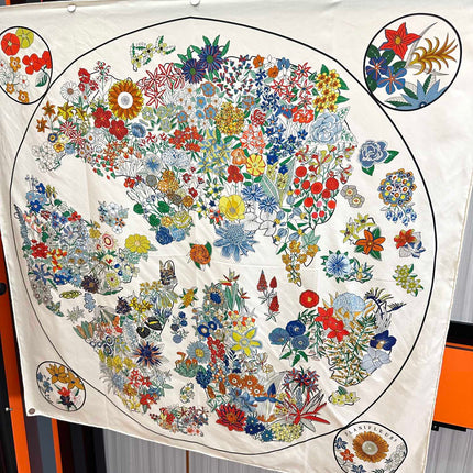 HERMES 25S SCARF 90 IN SILK 735732