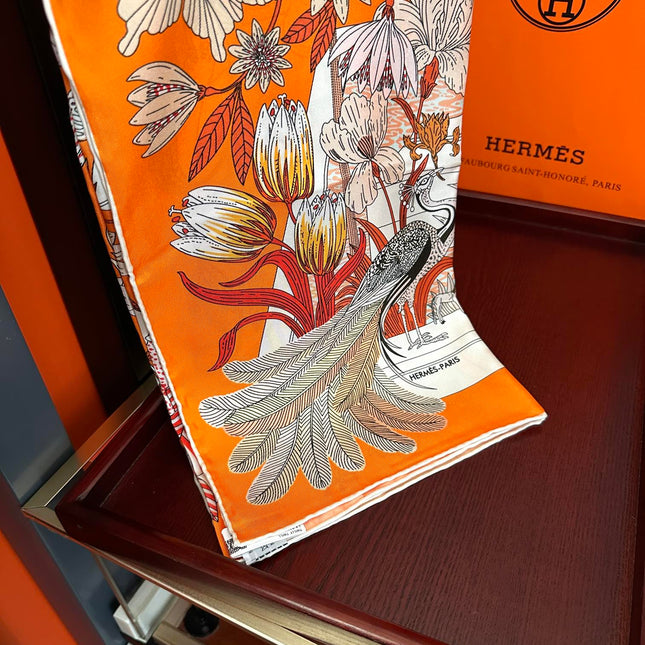HERMES 25S SCARF 90 IN SILK 735740