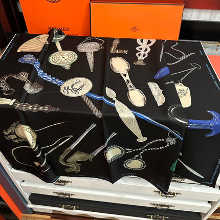 HERMES 25S SCARF 90 IN SILK 003