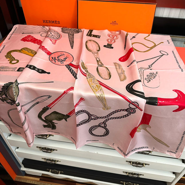 HERMES 25S SCARF 90 IN SILK 004