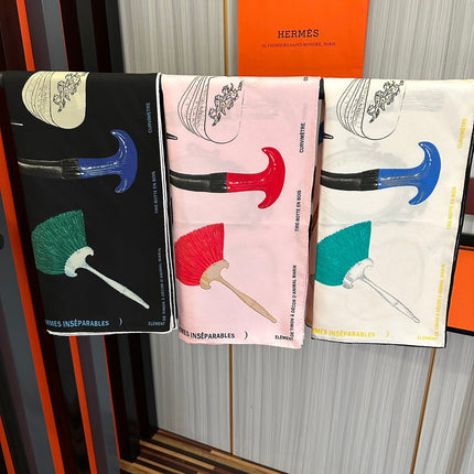 HERMES 25S SCARF 90 IN SILK 004