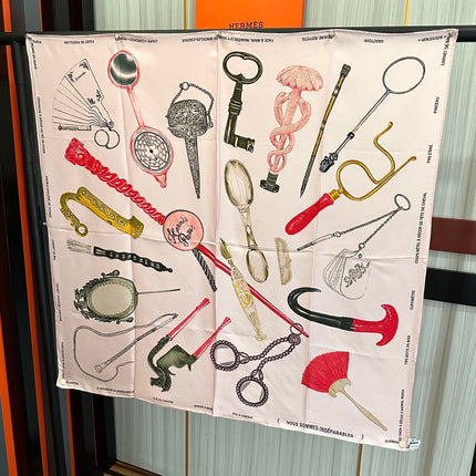 HERMES 25S SCARF 90 IN SILK 004
