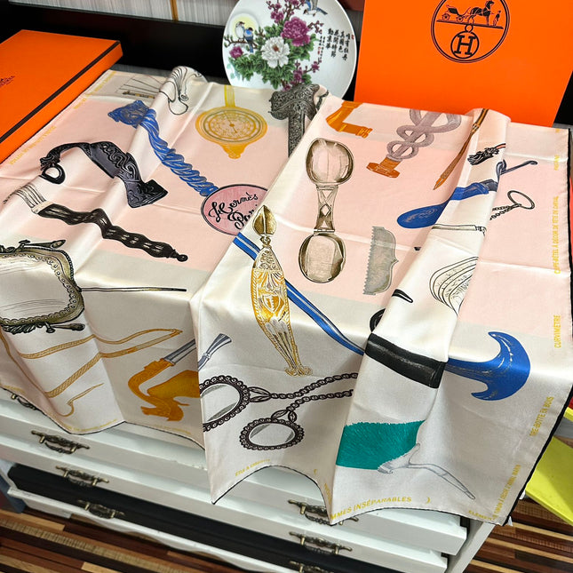 HERMES 25S SCARF 90 IN SILK 005