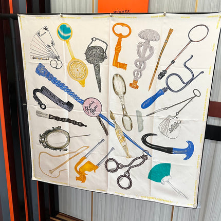 HERMES 25S SCARF 90 IN SILK 005