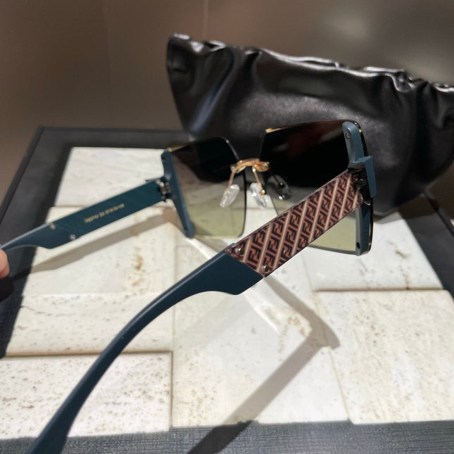 OVERSIZED FF DIAMONDS SQUARE FRAME SUNGLASSES 518548 IN ACETATE