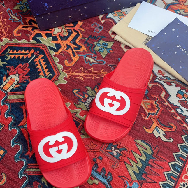 GG INTERLOCKING G SLIDE SANDAL CRIMSON RUBBER