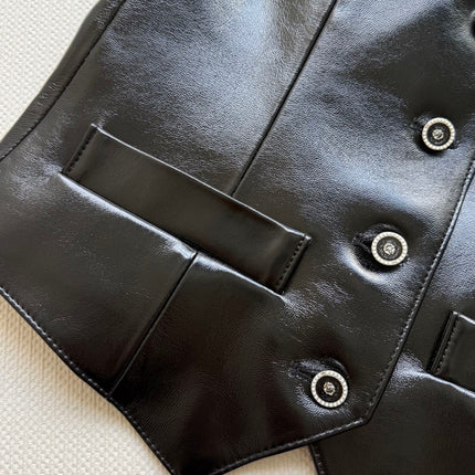 CHANEL LEATHER VEST STYLE 18