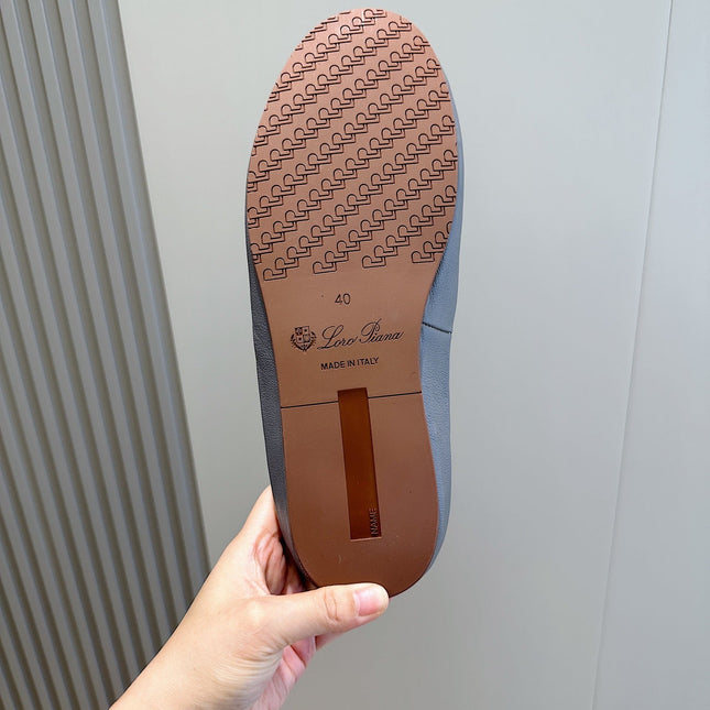 LP TOMORI SABOT MULES CERULEAN CALFSKIN