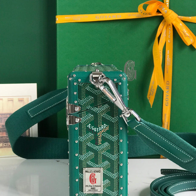 CASSETTE TRUNK BAG 21 IN GREEN GOYARDINE CANVAS & CLAMECY COWHIDE