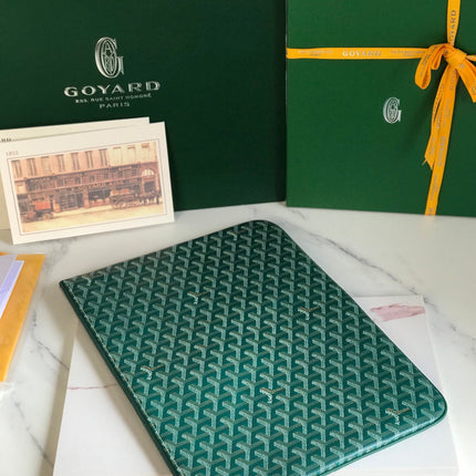 SÉNAT MGM POUCH 40 IN GREEN GOYARDINE CANVAS