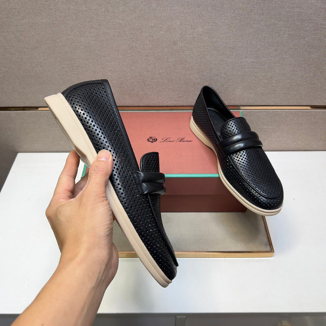 LP PERFORATED LOAFERS BLACK CALFSKIN