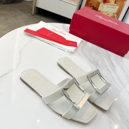 VIV' BY THE SEA MULES IN WHITE CALFSKIN SILVER BUCKLE