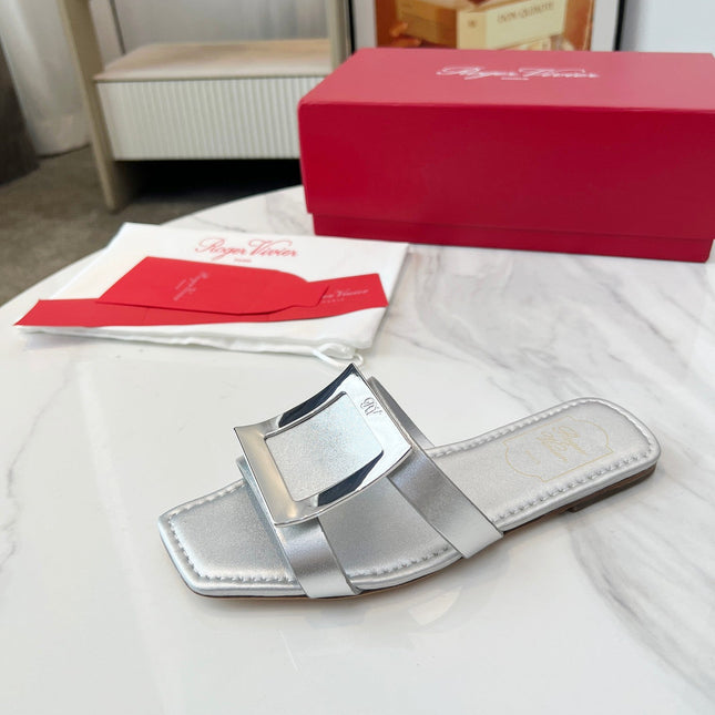 VIV' BY THE SEA MULES IN SILVER CALFSKIN SILVER BUCKLE