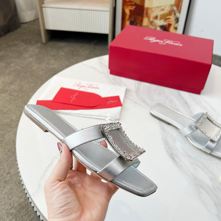 VIV' BY THE SEA MULES IN SILVER CALFSKIN CRYSTAL BUCKLE