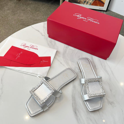 VIV' BY THE SEA MULES IN SILVER CALFSKIN CRYSTAL BUCKLE