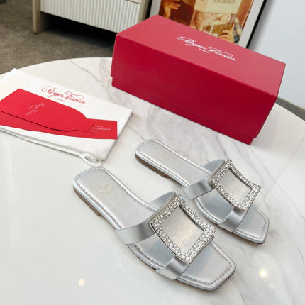 VIV' BY THE SEA MULES IN SILVER CALFSKIN CRYSTAL BUCKLE