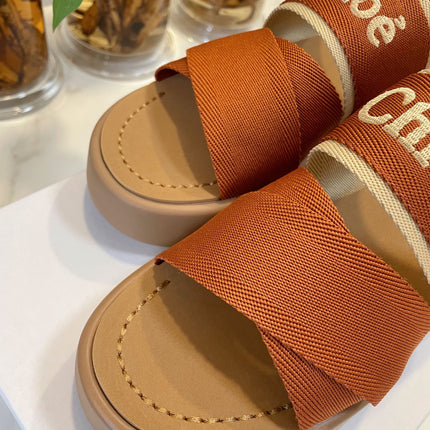 CHLOÉ WOODY WEDGE SANDALS IN BRONZE BROWN CANVAS WITH CIDER BROWN RUBBER SOLE