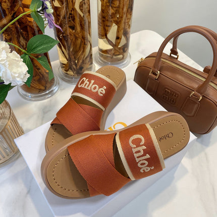 CHLOÉ WOODY WEDGE SANDALS IN BRONZE BROWN CANVAS WITH CIDER BROWN RUBBER SOLE
