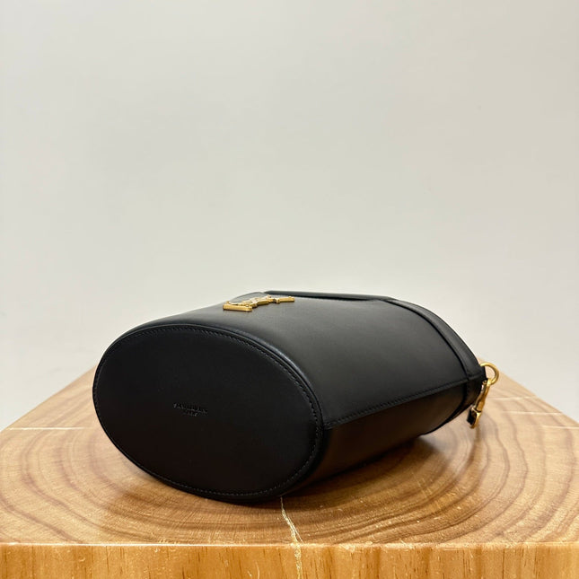 MINI 29 BLACK SOLF CALFSKIN BASKET BAG