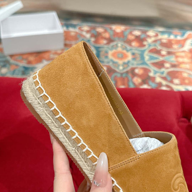 ESPADRILLES PEANUT BROWN SUEDE EMBOSSED LOGO