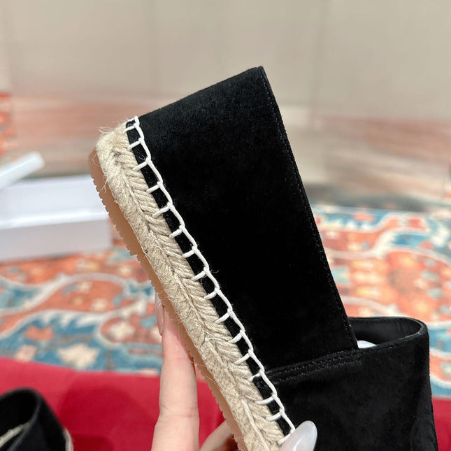 ESPADRILLES BLACK SUEDE EMBOSSED LOGO