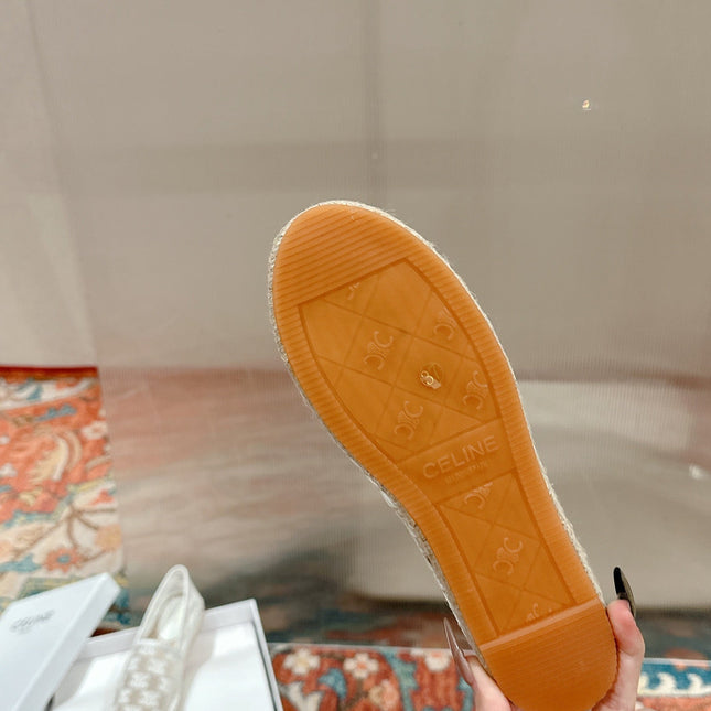 ESPADRILLES IN WHITE MESH