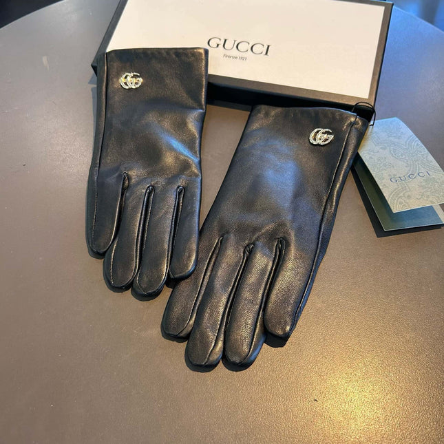 TOUCHSCREEN GLOVES IN BLACK LAMBSKIN AND SHEARLING LINING 463863