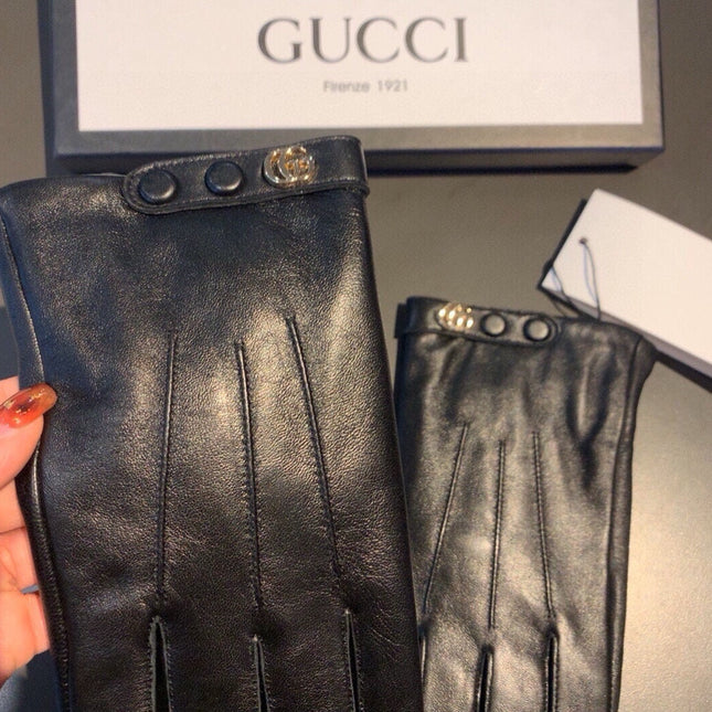 GLOVES WITH DOUBLE BUTTONS IN BLACK LAMBSKIN AND FLEECE LINING 465013