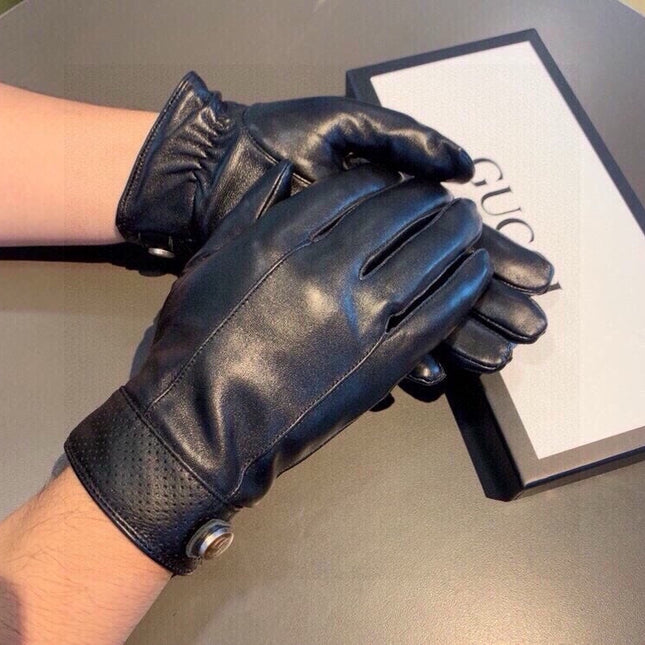 GLOVES IN BLACK CALFSKIN AND FLEECE LINING 465014