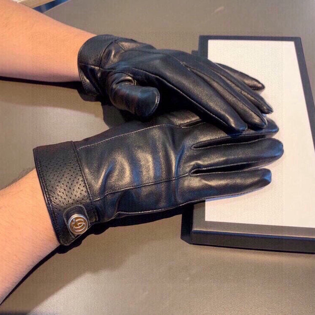 GLOVES IN BLACK CALFSKIN AND FLEECE LINING 465014
