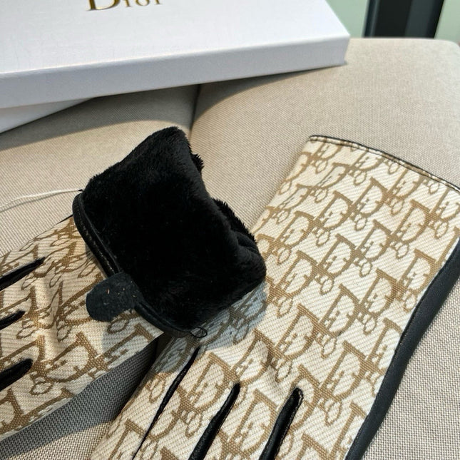 TOUCHSCREEN GLOVES IN BLACK LAMBSKIN AND BEIGE MONOGRAM JACQUARD FABRIC 465791