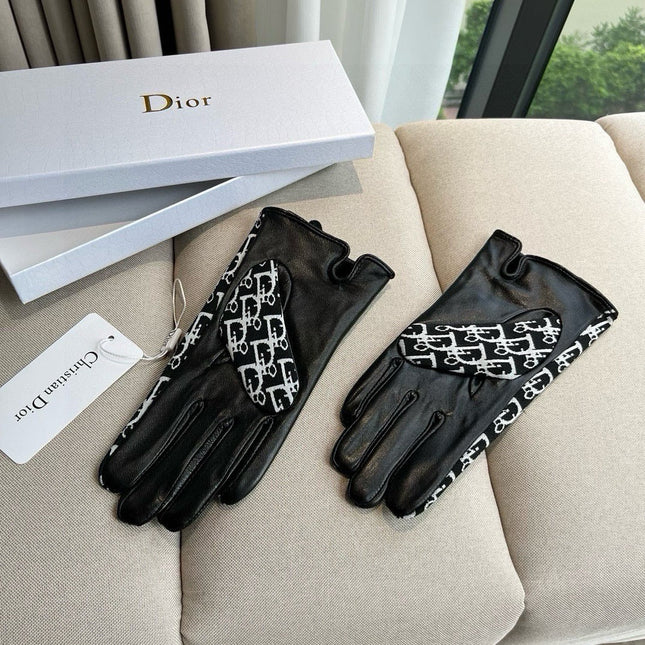 TOUCHSCREEN GLOVES IN BLACK MIX WHITE LAMBSKIN AND MONOGRAM JACQUARD FABRIC 465792