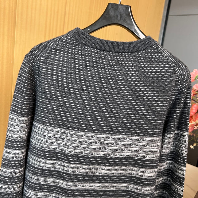 LP CREW NECK SWEATER STYLE 159