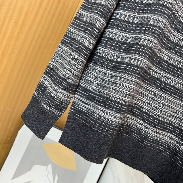 LP CREW NECK SWEATER STYLE 159