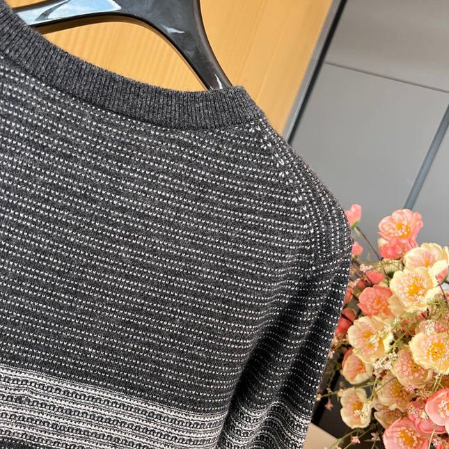 LP CREW NECK SWEATER STYLE 159