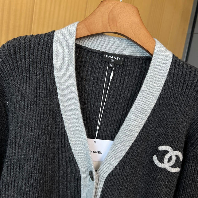 CHANEL 25S CARDIGAN 389