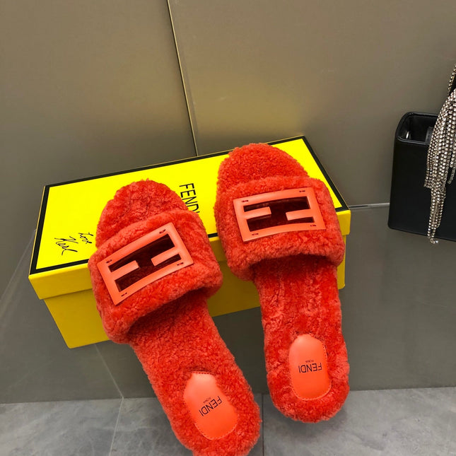 FENDI BAGUETTE SLIDE SLIPPERS IN CHERRY RED WOOL