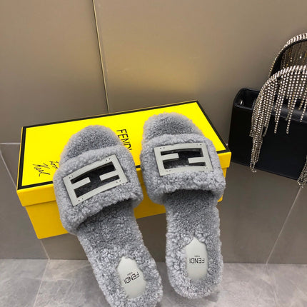 FENDI BAGUETTE SLIDE SLIPPERS IN GREY WOOL