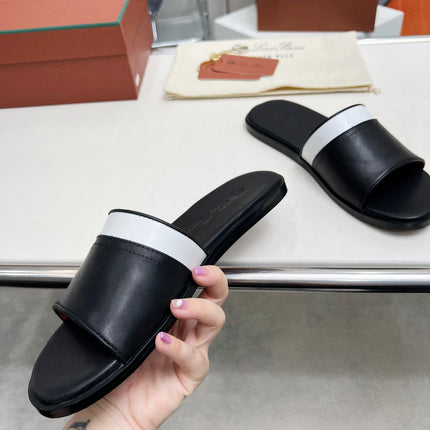 LP SLIPPER PATHON BLACK CALFSKIN