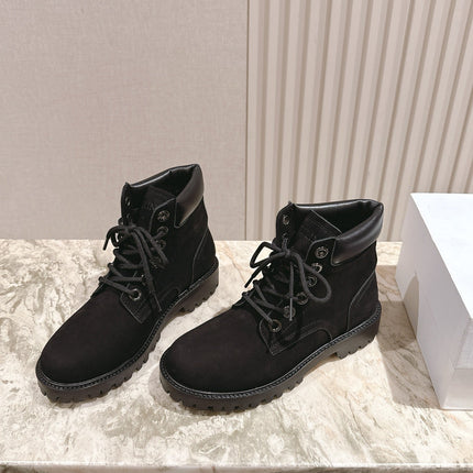 CELINE 25S MARTIN BOOTS IN BLACK CALFSKIN