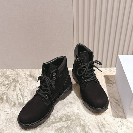 CELINE 25S MARTIN BOOTS IN BLACK CALFSKIN