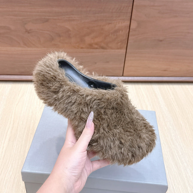 BALENCIAGA 25S MULES IN BROWN FAUX FUR