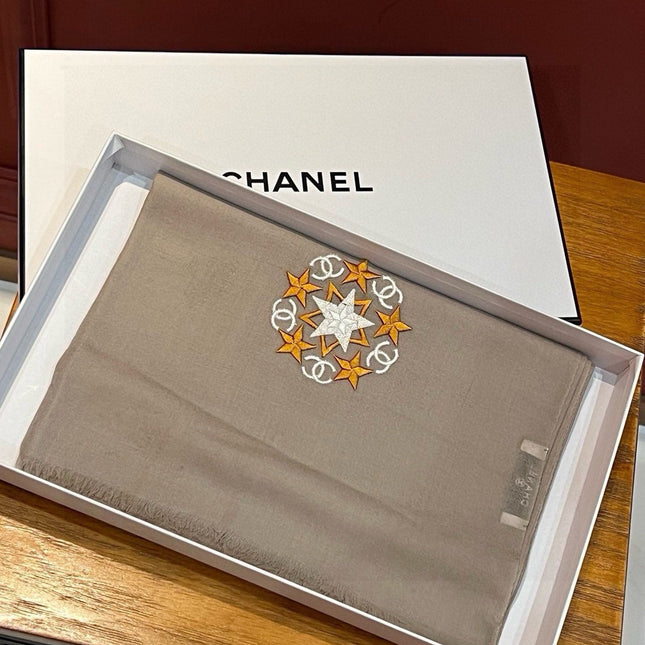 SCARF 200 CM IN MEDIUM BROWN CASHMERE 394614