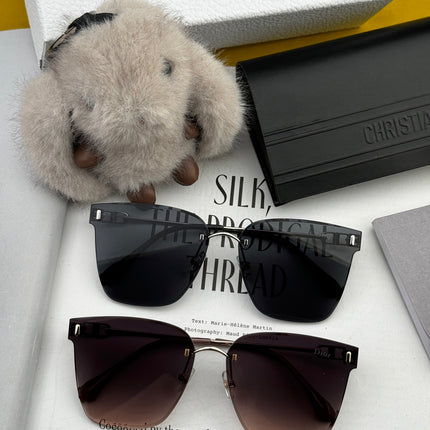 MONTAIGNE SUNGLASS CD4641 IN METAL