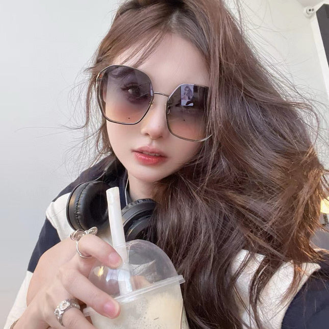 RUNWAY SQUARE SUNGLASSES M1321 IN ACETATE