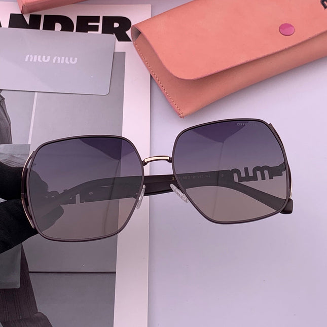 RUNWAY SQUARE SUNGLASSES M1321 IN ACETATE