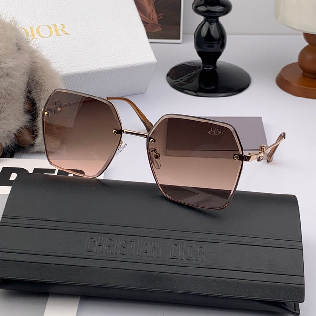 MONTAIGNE SUNGLASS CD3022 IN BROWN METAL