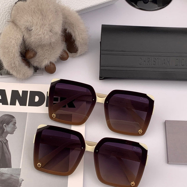 MONTAIGNE SUNGLASS D7191 IN ACETATE