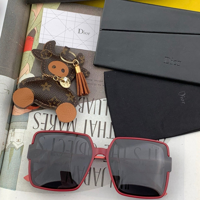 MONTAIGNE SUNGLASS D5541 IN METAL