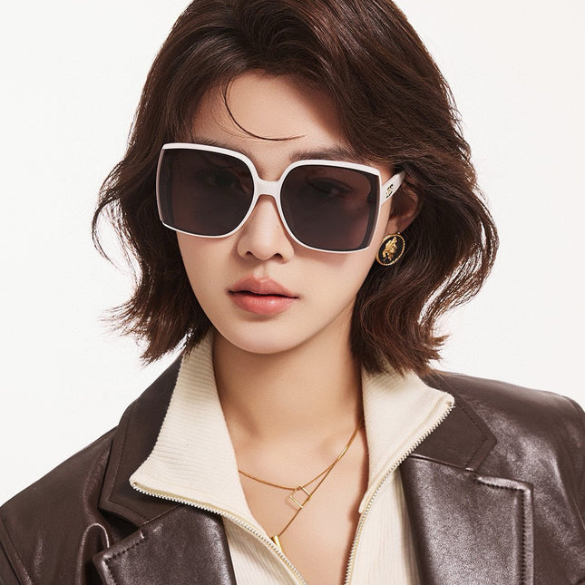 MONTAIGNE SUNGLASS CD3311 IN ACETATE